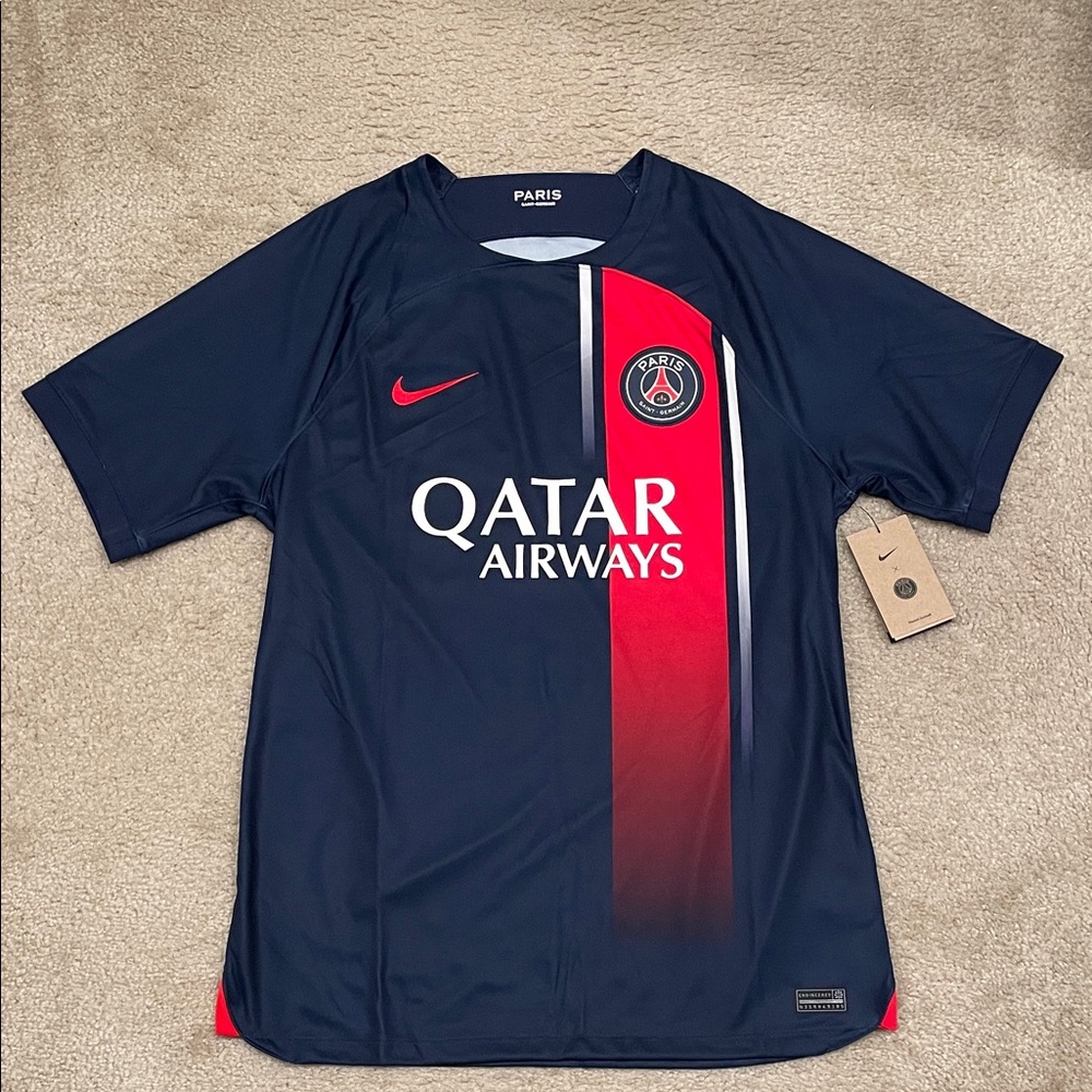 Nike Paris Saint Germain 23 24 jersey men size L NWT
